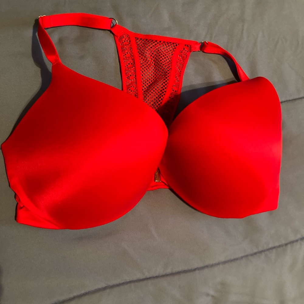 Victoria’s Secret push-up red bra size 34DD
